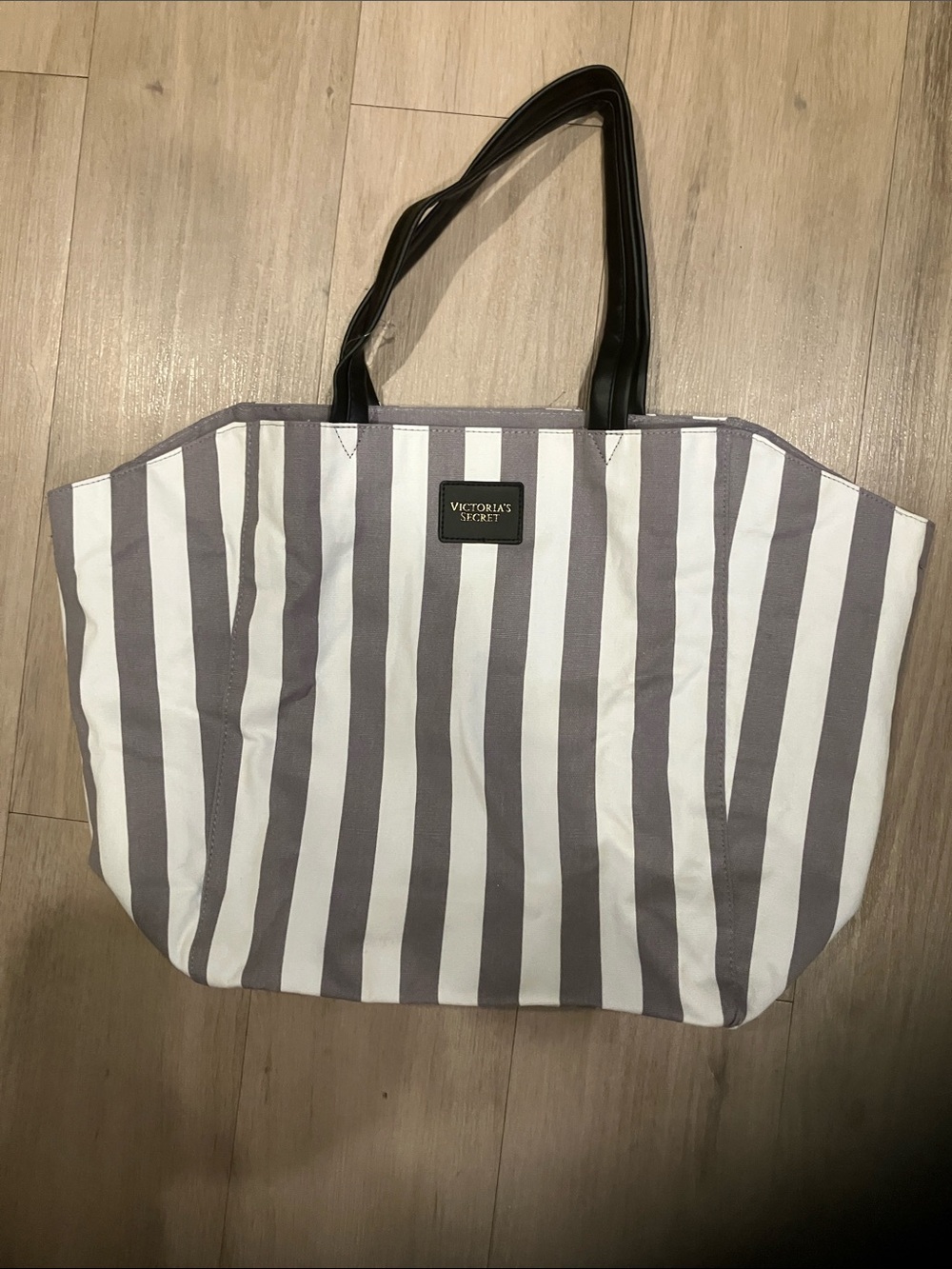 Brand new Victoria’s Secret tote bag